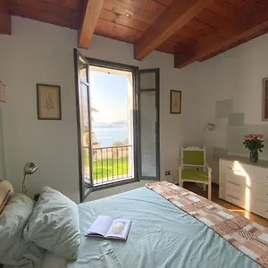 https://lumaca-bnb.it-lombardy.com